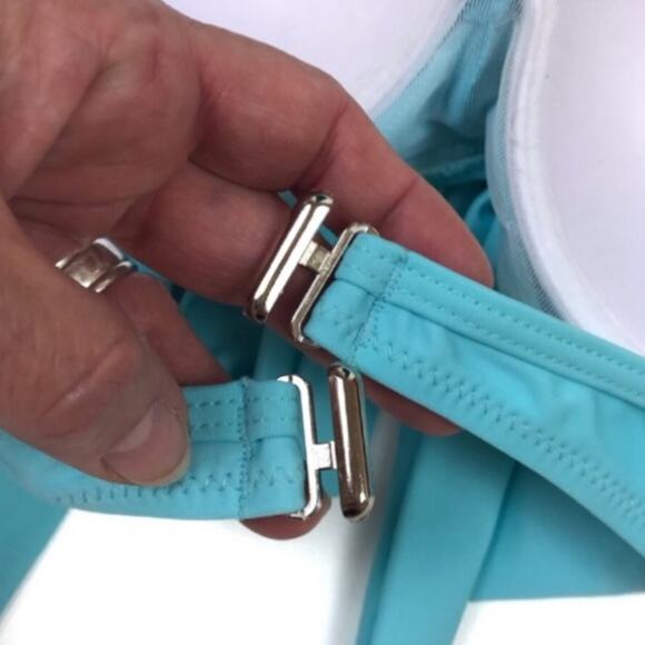 Cupshe Size Small Hook and Tie Padded Bikini Top - Picture 8 of 9